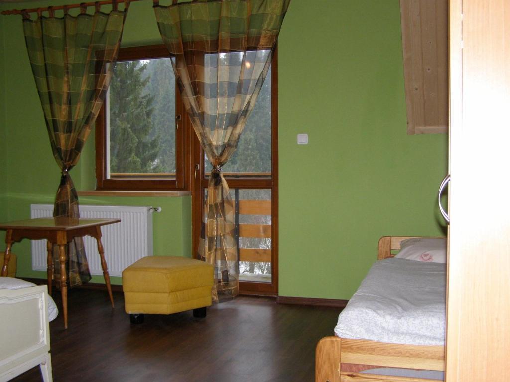 Dom Goscinny Na Skolach Гличарув Номер фото
